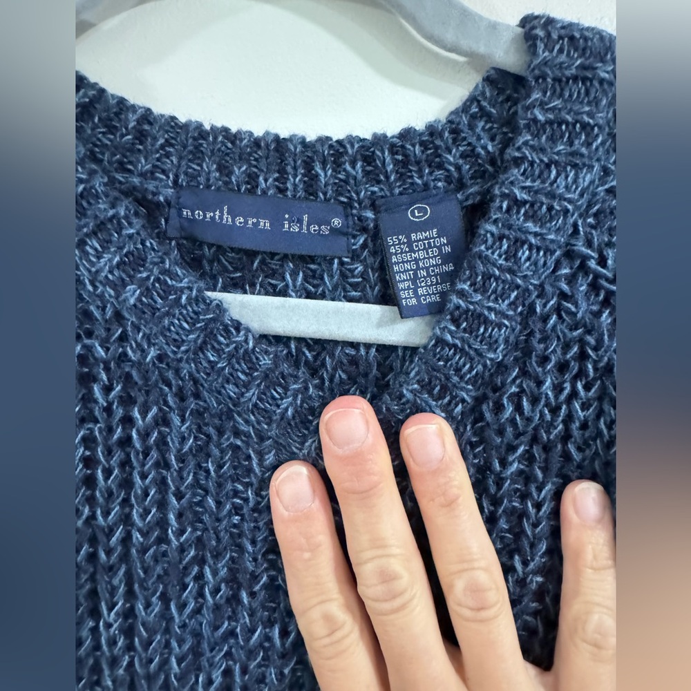 Northern Isles Navy Blue Sweater - Picture 2 of 4
